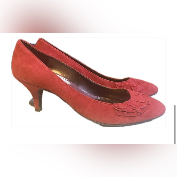 Shoes 9,5 - Picture 4 of 4